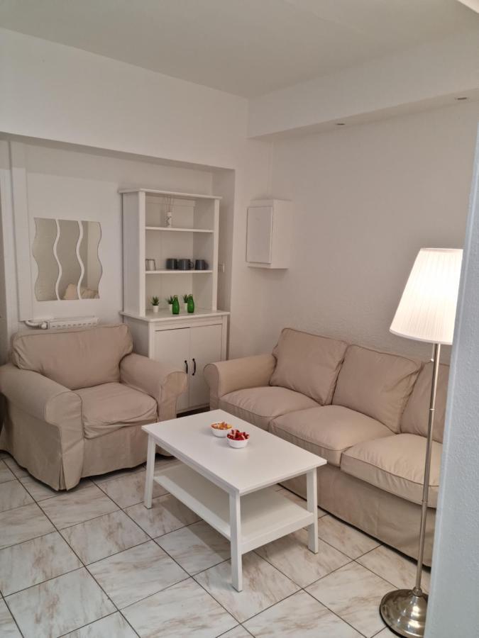 Kleines Appartement Im Zentrum Dole Exteriör bild